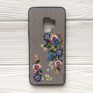 Серый силиконовый (TPU+PC) чехол (накладка) “Вышиванка” с цветами для Samsung G960 Galaxy S9