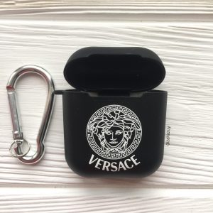Матовый чехол для наушников Protective Case + карабин для Apple Airpods – Versace Black